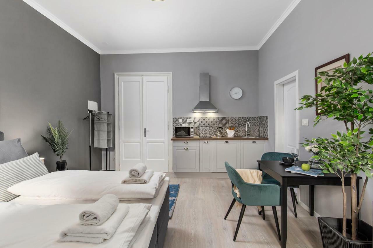 Apartments Carpathia غييكا المظهر الخارجي الصورة
