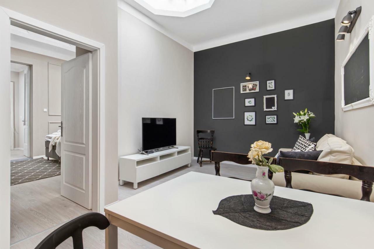 Apartments Carpathia غييكا المظهر الخارجي الصورة